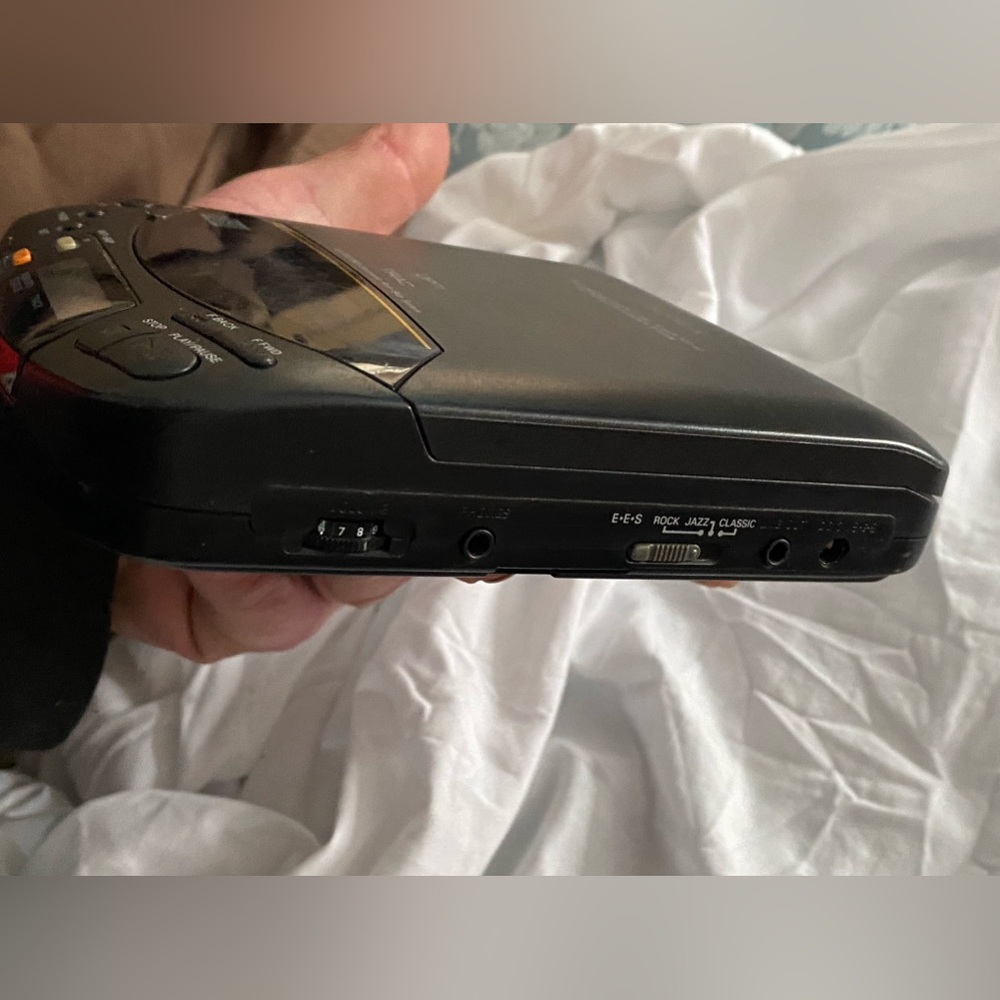 Vintage Fisher 1 Bit Personal Compact Disc CD Player PCD-60 Tested - Picture 7 of 10